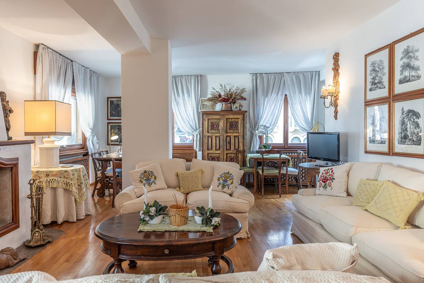 Entire apartment, Casa Bigontina 19, large and in the center of Cortina in Cortina d'Ampezzo, Dolomiti Superski