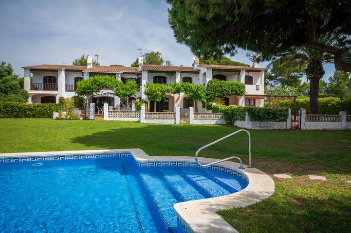Casa rural para 7 personas, con terraza y jardín además de piscina y vistas al mar en Torredembarra - 2