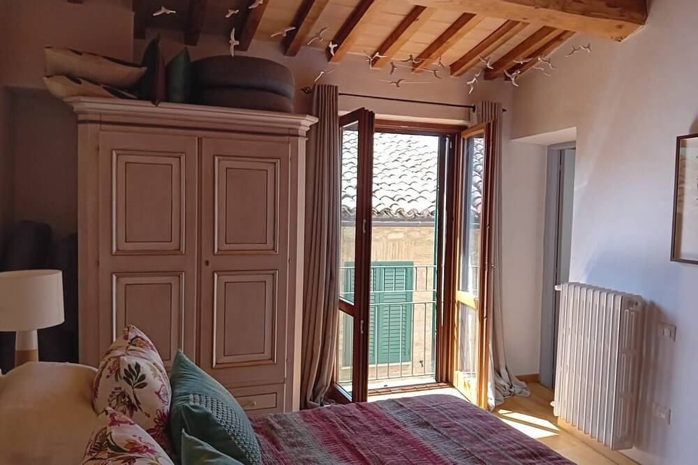 Apartamento entero, Charming boutique apartment in the heart of Umbrian wine country. in Gualdo Cattaneo, Provincia de Perugia