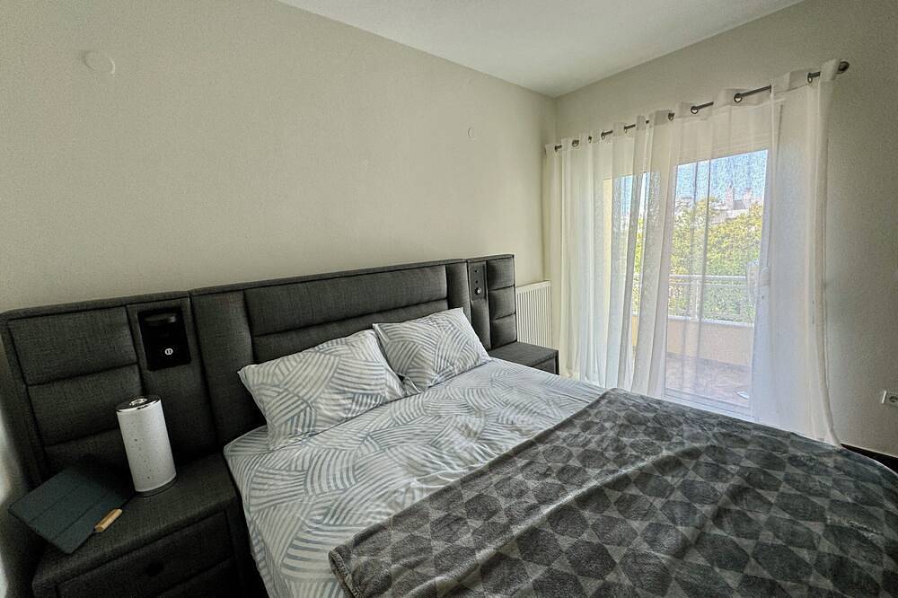 Ganze Wohnung, Luxe Coastal Retreat Apartment in Alexandroupolis, Evros