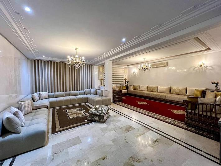 Apartamento de vacaciones para 8 personas, con sauna y vistas además de jardín y piscina - 1