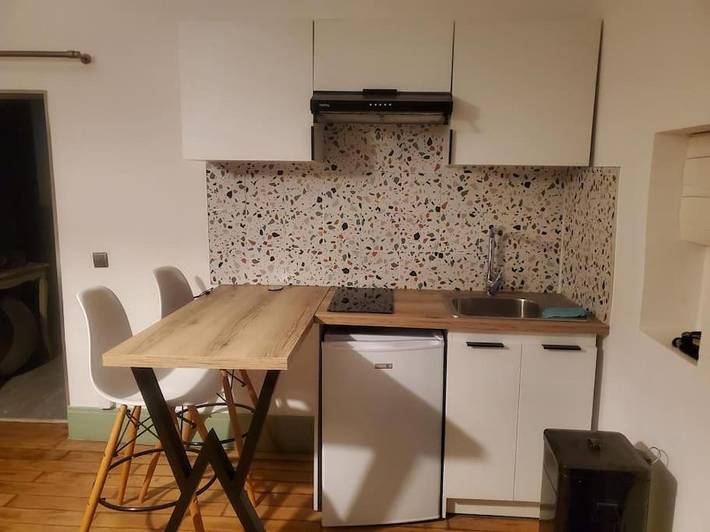 Gîte pour 4 personnes, avec terrasse et jardin dans Bougé-Chambalud - 4