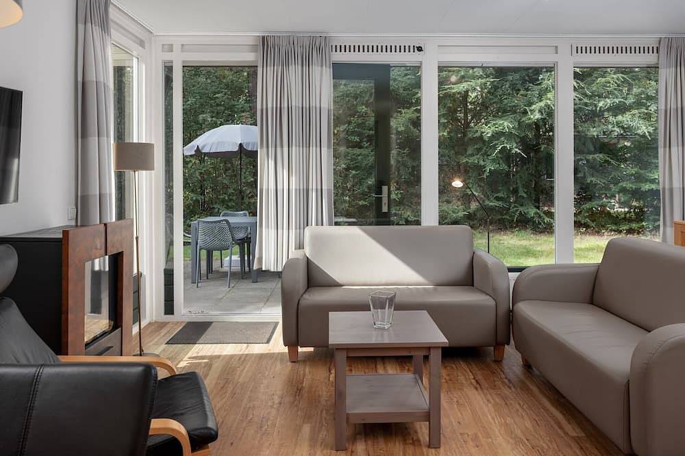 Chalet mit Geschirrspüler in der Nähe des in Borger, Drenthe