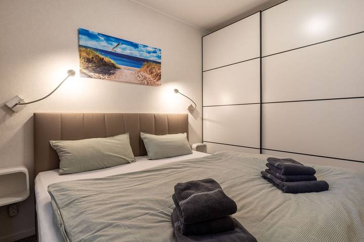 Ganze Wohnung, Nordseeurlaub im „Möwennest“ – zentral, gemütlich, perfekt für 4 Personen! in Büsum, Kreis Dithmarschen