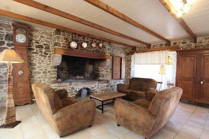 Gîte pour 6 personnes, avec Terrasse et Jardin à Jobourg