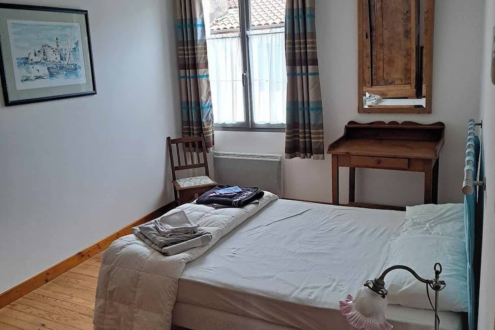 Casa de vacaciones 'Maison Avec Piscine' con piscina privada y terraza compartida in Marciac, Gers