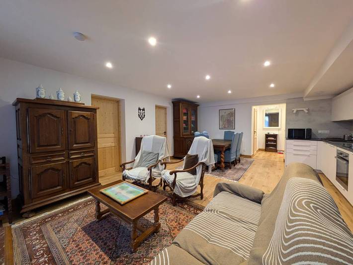Location de vacances pour 6 personnes, avec Balcon et Terrasse dans Arêches