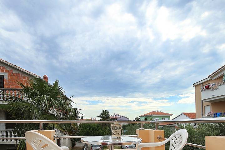 Ferienwohnung für 2 Personen, mit Balkon/Terrasse in Sukosan