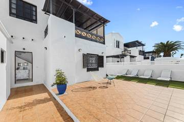 Villa for 6 People in Playa Grande (Canary Islands), Tías, Photo 1