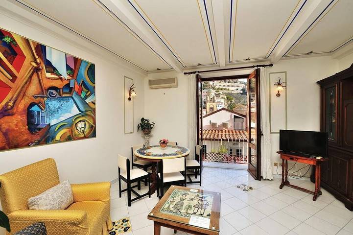 Appartement entier, Casa Colonne   Cusr 15065006Ext0079 in Spiaggia libera Amalfi (Amalfi), Amalfi