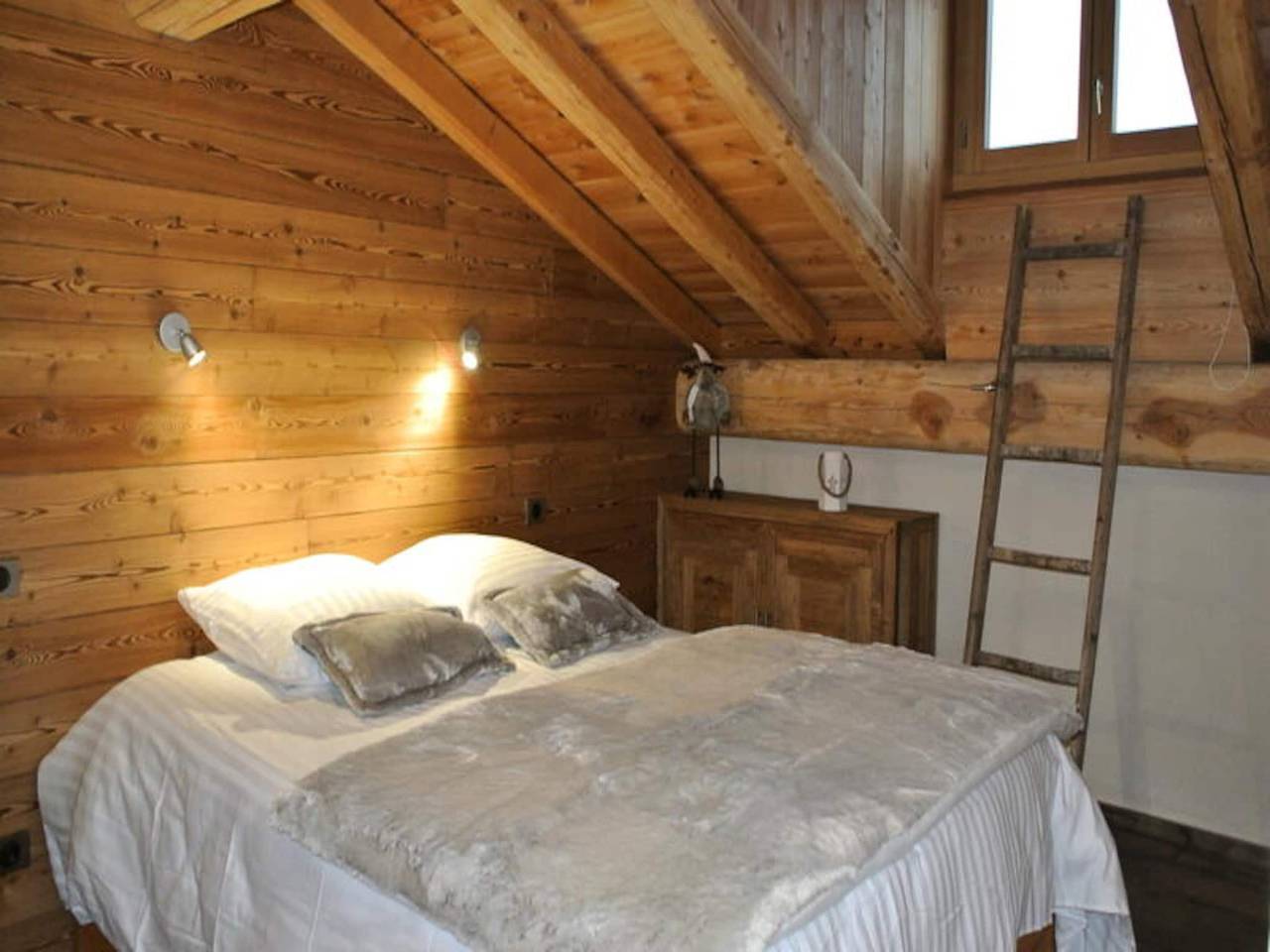 Ganze Wohnung, Berghaus in Bessans mit Alpenblick in Bessans, Region Saint-Jean-de-Maurienne