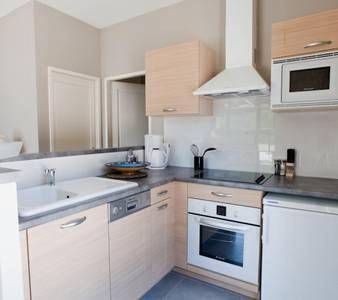 Location de vacances pour 6 personnes, avec jardin à Laudun-l'Ardoise - 2