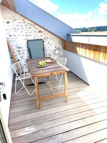 Gîte pour 3 personnes, avec vue et balcon, adapté aux familles à Messery