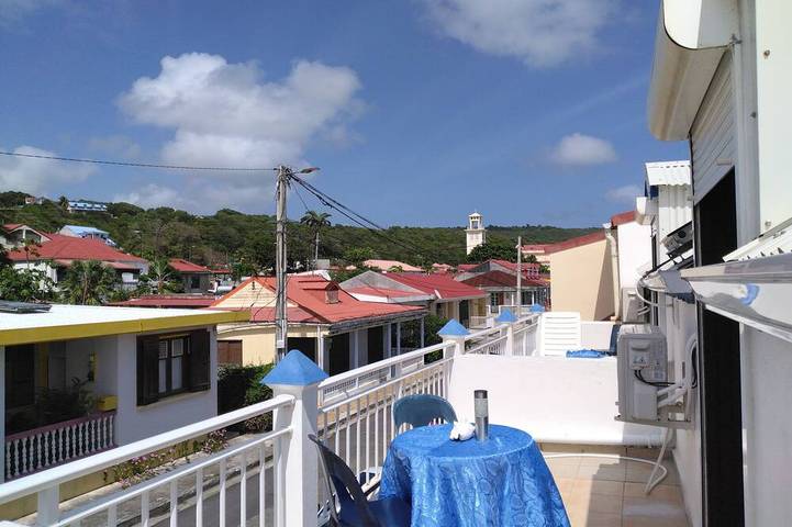 Location de vacances pour 2 personnes, avec Terrasse et Jardin à Corbeil-Essonnes