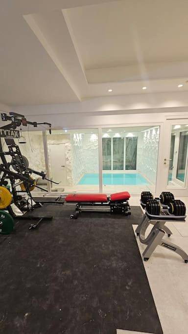 Ferienwohnung für 9 Personen, mit Pool in Sendling München - 4