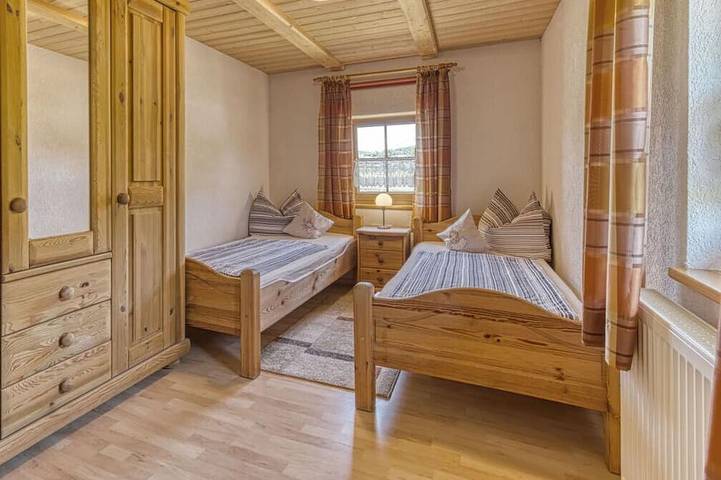 Ferienwohnung für 7 Personen, mit Terrasse und Pool in Eppenschlag - 4
