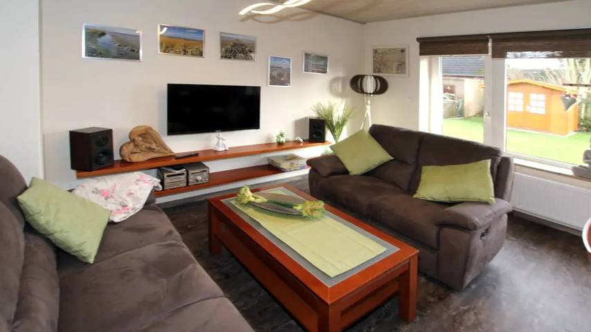 Filter.hub_sauna.vacation_home für 5 Personen, mit Terrasse und Garten sowie Sauna in Dornumersiel