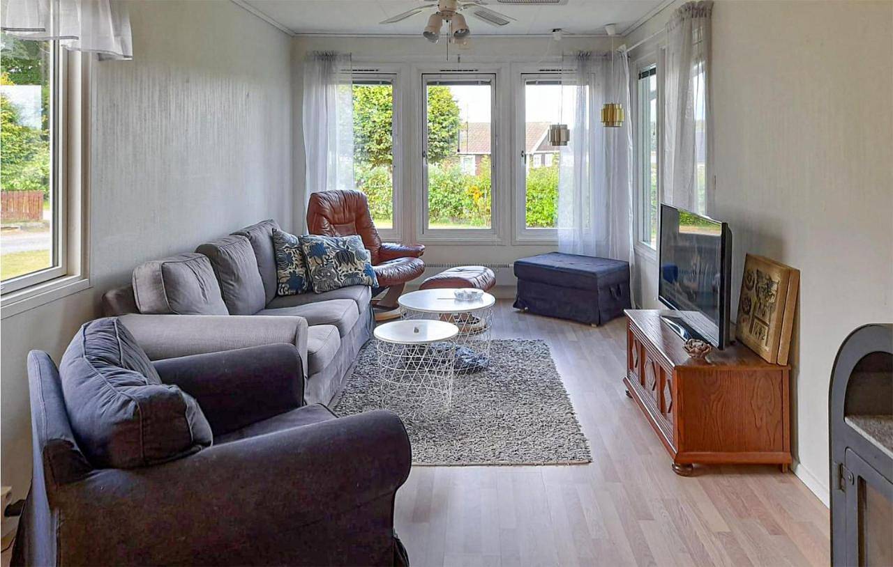 Three-Bedroom Holiday Home in Ljungby, Bolmen