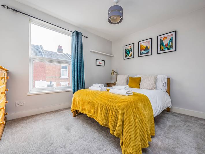 Location de vacances pour 4 personnes, avec jardin ainsi que terrasse et vue sur l’océan, animaux acceptés à Portsmouth - 2