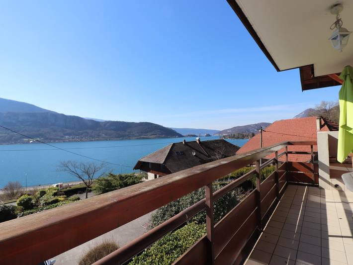 Gîte pour 6 personnes, avec terrasse dans Talloires-Montmin - 2