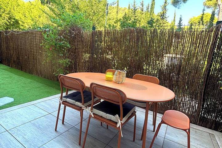 Location de vacances pour 6 personnes dans Calanques