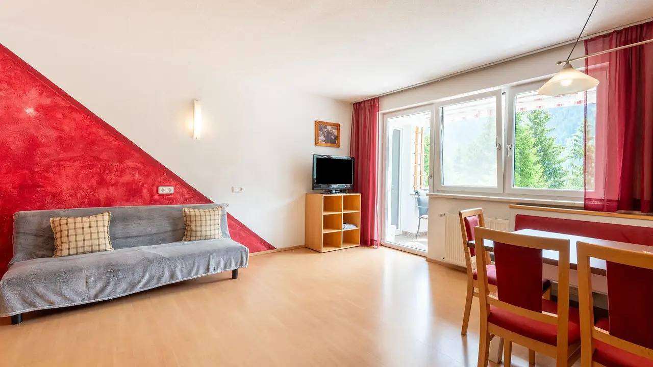 Ganze Ferienwohnung, Ferienwohnung für 5 Personen (84 m²) in Strengen in Lechtaler Alpen, Strengen