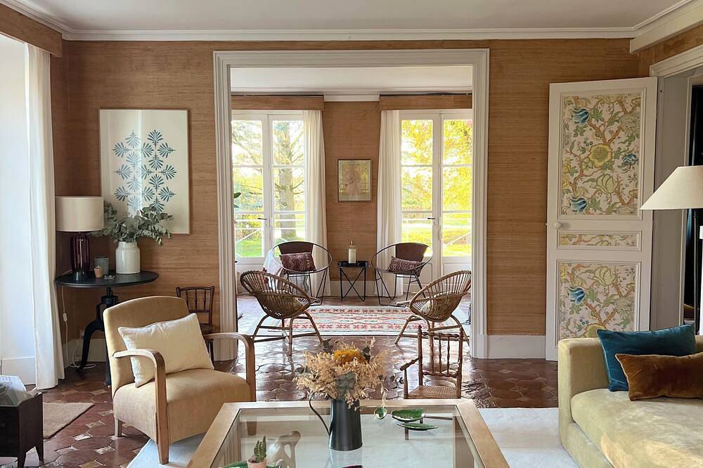 Grande maison de charme avec parc privé (10 pers) – calme absolu in Neuvy-Deux-Clochers, Région de Bourges