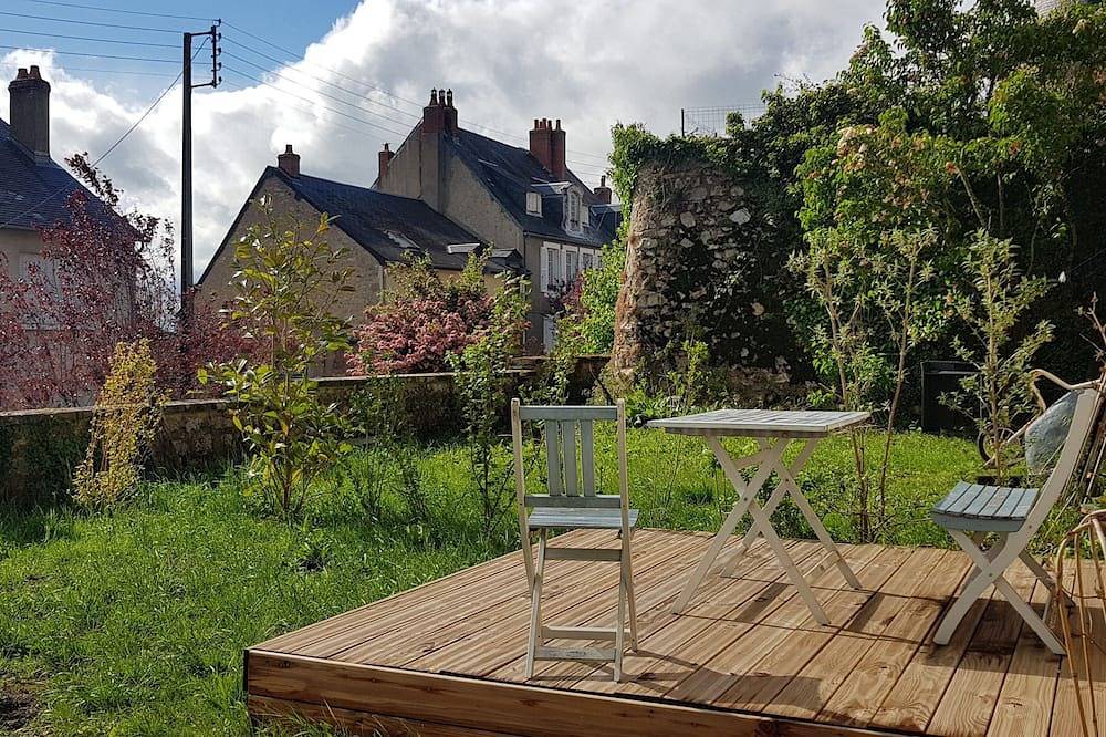 Apartamento entero, \"La Halte Verte\" , Charmant Studio Tout Confort en Centre Ville in Château-Chinon (Ville), Parque natural de Morvan
