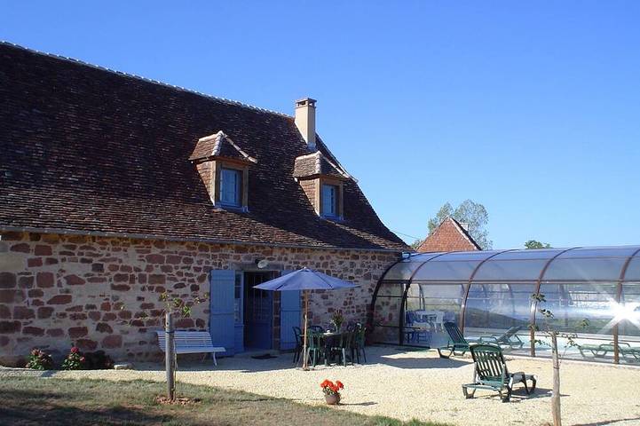 Location de vacances pour 6 personnes, avec jardin, animaux acceptés à Badefols-d'Ans