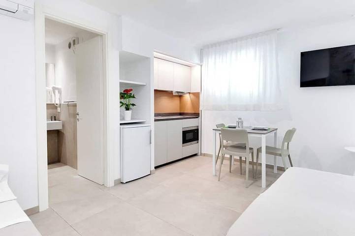 Entire apartment, Independent studio Green Studio 1 in Gabicce Mare, Pesaro-Urbino