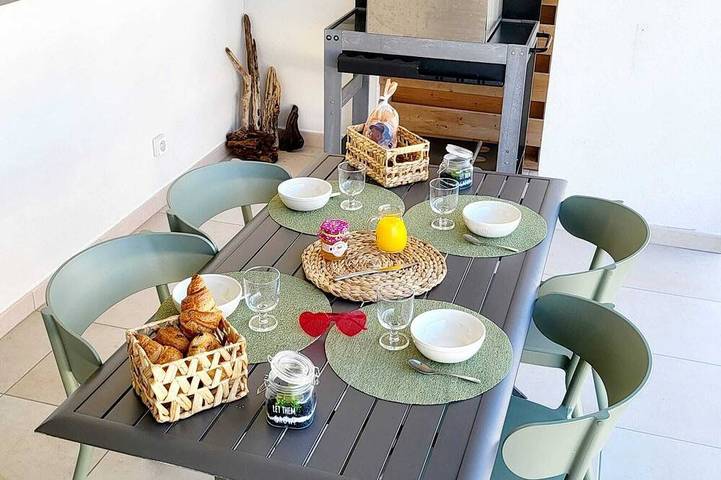 Ferienwohnung für 6 Personen, mit Garten und Pool sowie Terrasse - 1