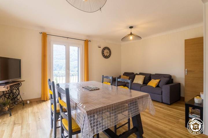 Gîte pour 4 personnes à Esquièze-Sère
