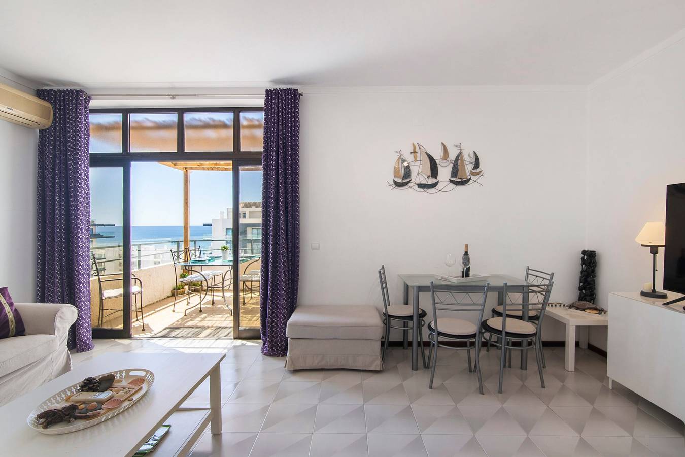 Ganze Wohnung, Ferienwohnung 'Algarve Paraíso - Solimmo' mit Meerblick, Wlan und Klimaanlage in Cavacos, Quarteira