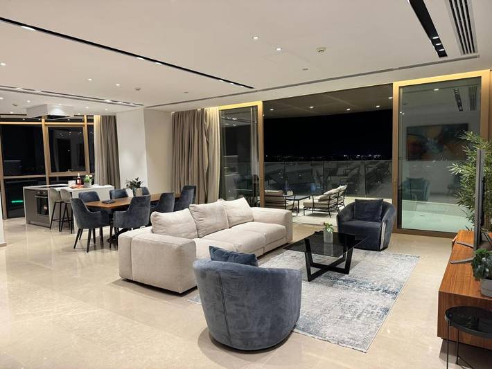Appartement de vacances pour 6 personnes, avec balcon et sauna ainsi que vue et piscine - 1