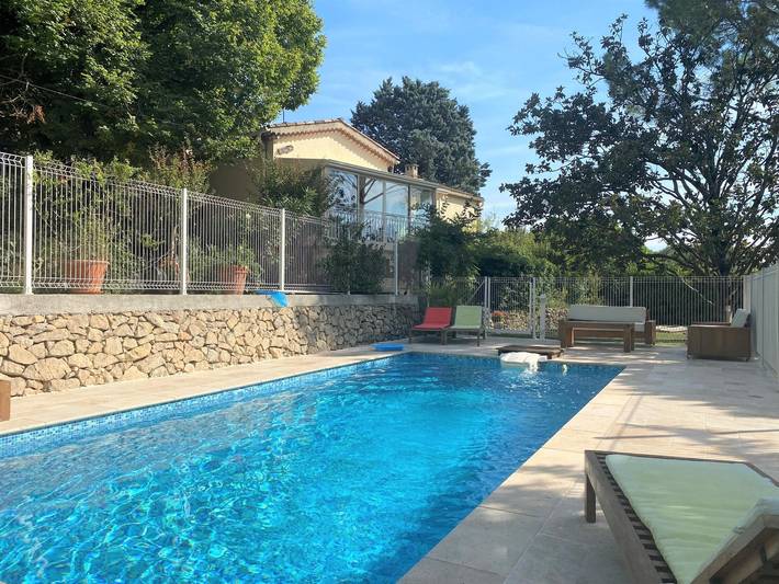 Chalet para 8 personas, con piscina y jardín - 1