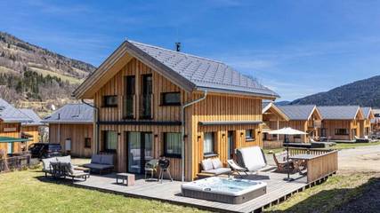 Chalet für 4 Personen, mit Sauna und Whirlpool sowie Terrasse in St. Georgen ob Murau