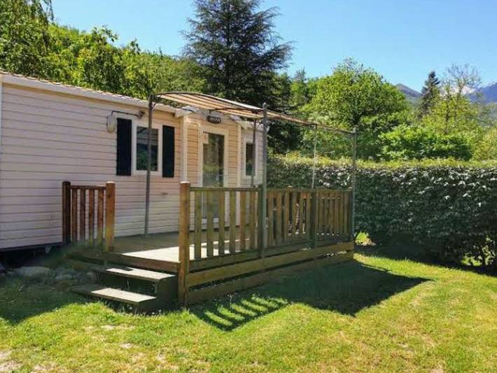 Mobil home pour 4 personnes, avec piscine et terrasse à Espira-de-Conflent