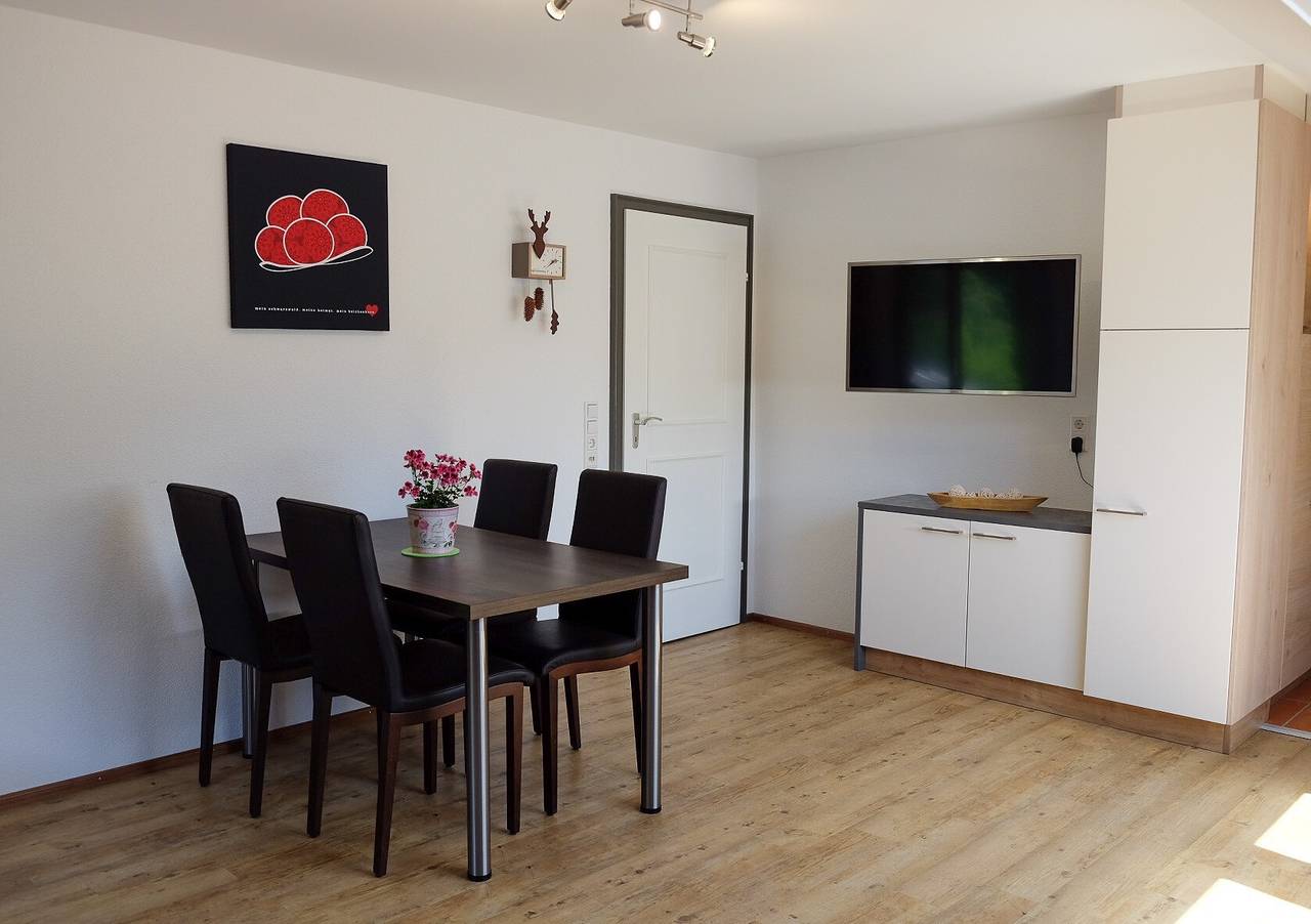 Ganze Wohnung, Ferienwohnung 'Mühlefelsen, Typ B' mit Bergblick, Balkon und Wi-Fi in Münstertal in Untermünstertal, Münstertal