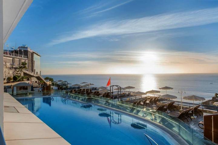 Apartamento para 10 personas, con Jacuzzi y Terraza además de Jardín y Sauna en Taurito