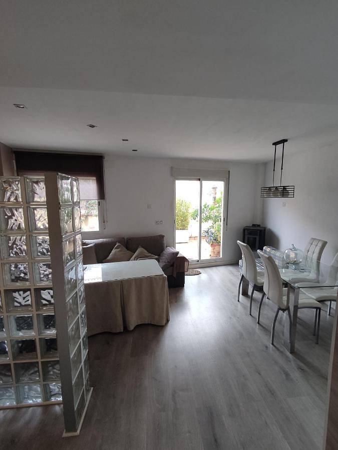 Apartamento de vacaciones para 3 personas, con terraza y jardín, Se admiten mascotas - 1