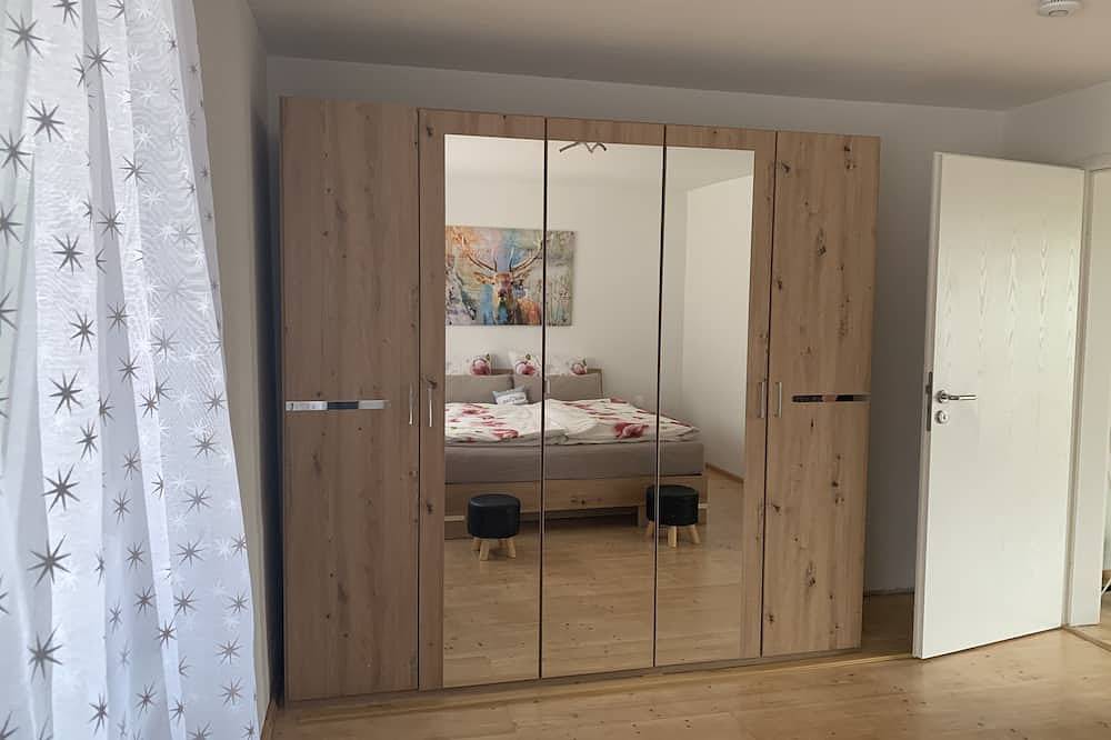 Ganze Wohnung, Schwarzwaldmarie zwischen Wald und Weinbergen in Bühl, Mittlerer Schwarzwald