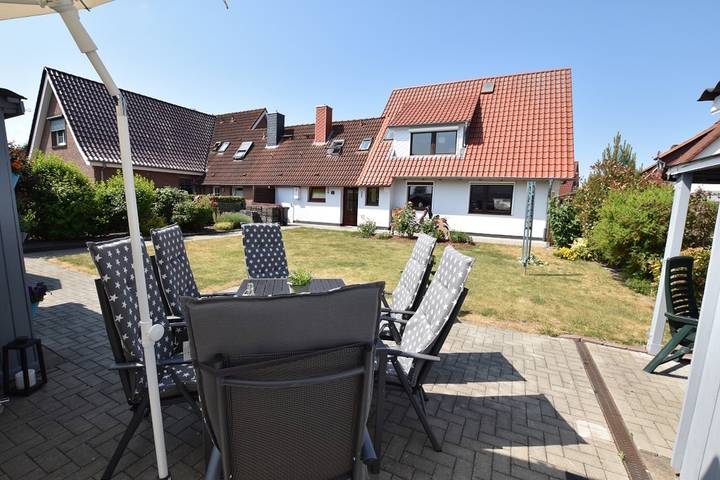 Ferienwohnung für 4 Personen, mit Terrasse und Garten in Grube - 2