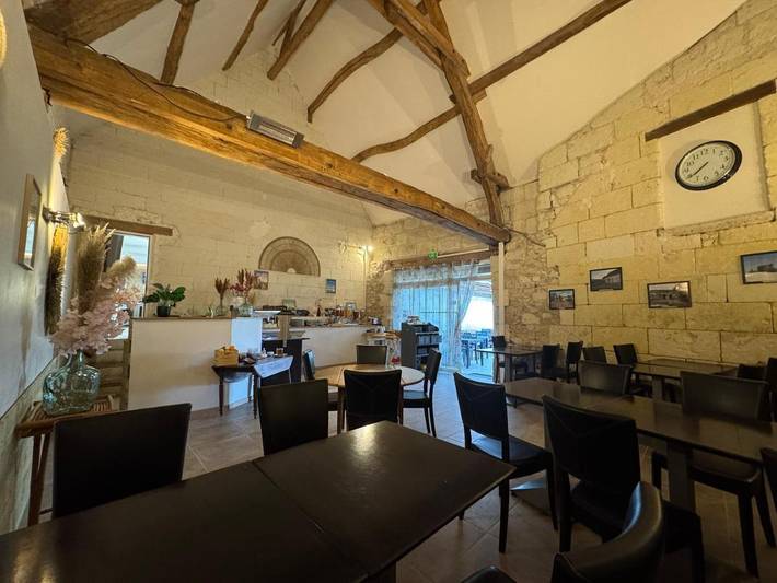 Location de vacances pour 4 personnes, avec piscine ainsi que jardin et vue à Chisseaux - 2