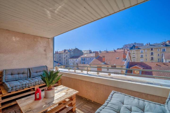 Ferienwohnung für 16 Personen, mit Terrasse und Ausblick in Grenoble - 4