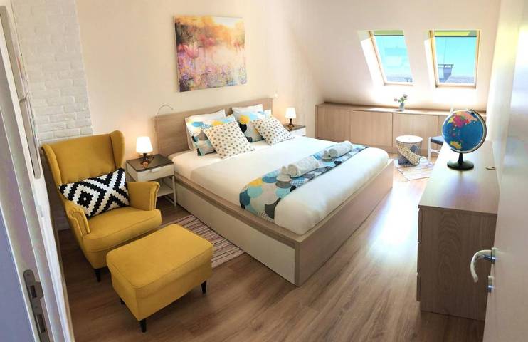 Ferienwohnung für 6 Personen, mit Balkon und Whirlpool sowie Terrasse und Ausblick in Sofia