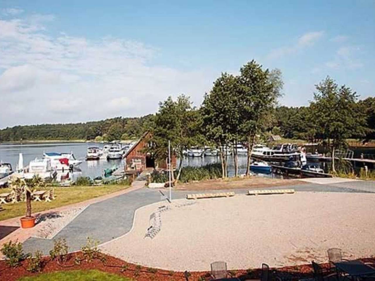 Ganze Ferienwohnung, Urlaub am See - Ferienwohnungen auf dem Fischerhof Eldenburg - Eldenburg 3 in Waren (Müritz), Müritz