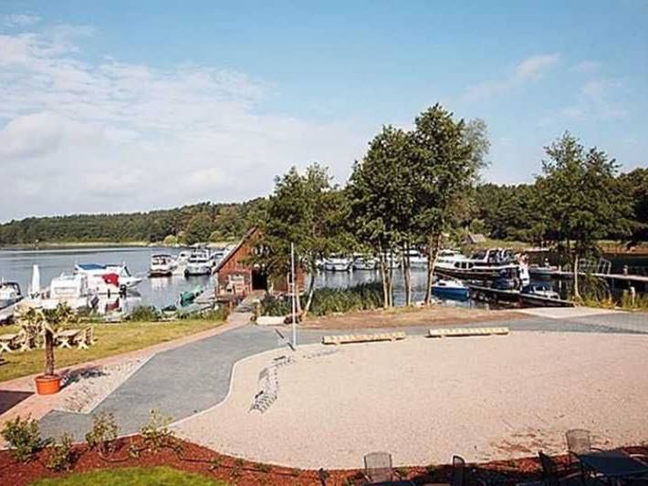 Ganze Ferienwohnung, Urlaub am See - Ferienwohnungen auf dem Fischerhof Eldenburg - Eldenburg 1 in Waren (Müritz), Müritz