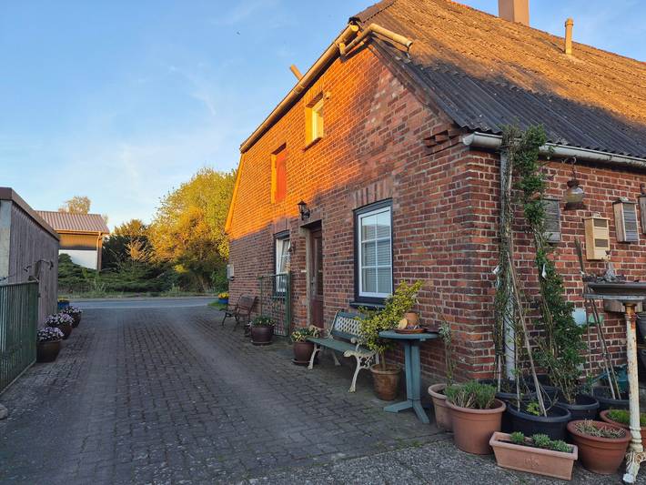 Ganze Ferienwohnung, Haus Olivia - Appartement/Fewo, Dusche und Bad, Wc, 1 Schlafraum in Bornhöved, Kreis Segeberg