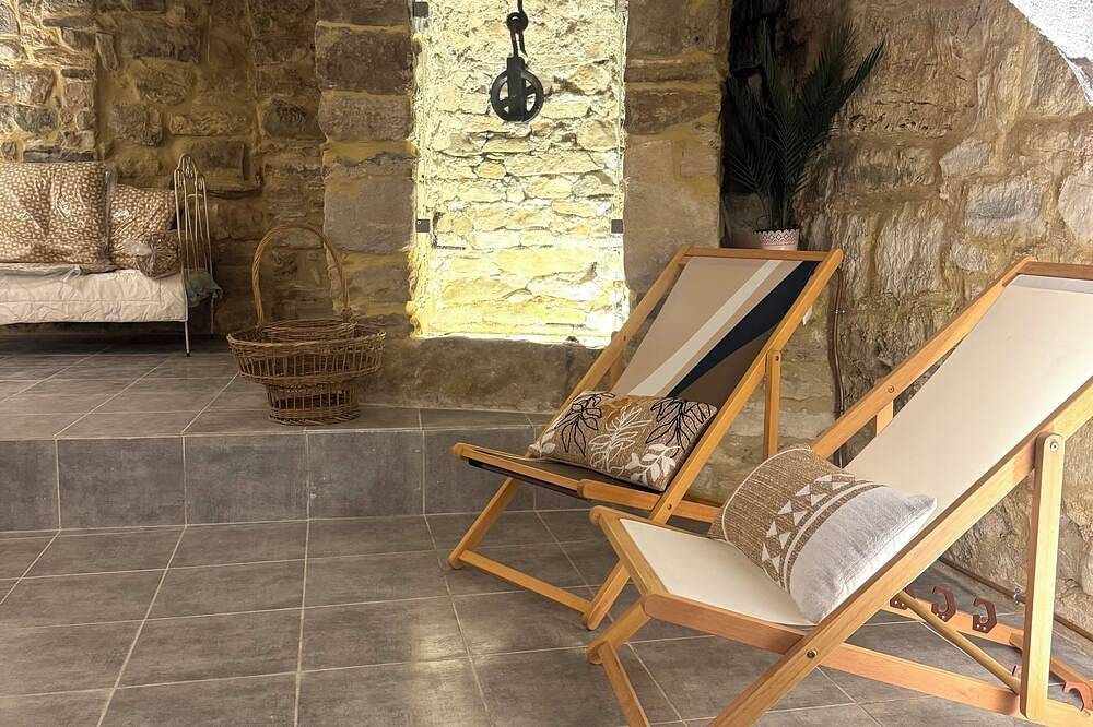 Mas du Xviii de vignerons en pierres, avec piscine privée proche d' Uzés in Saint-Maurice-de-Cazevieille, Région d'Alès