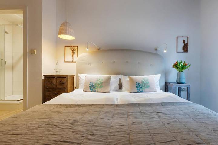 Hotel für 2 Personen, mit Terrasse und Garten in Sommerhausen - 2
